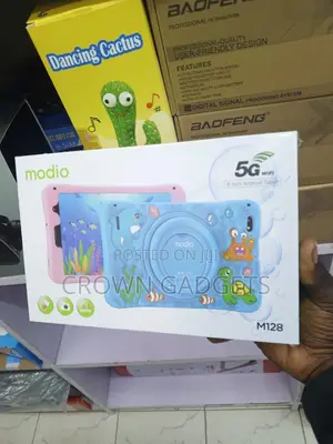 Modio M128 Android Tablet With Stylus and Protective Case