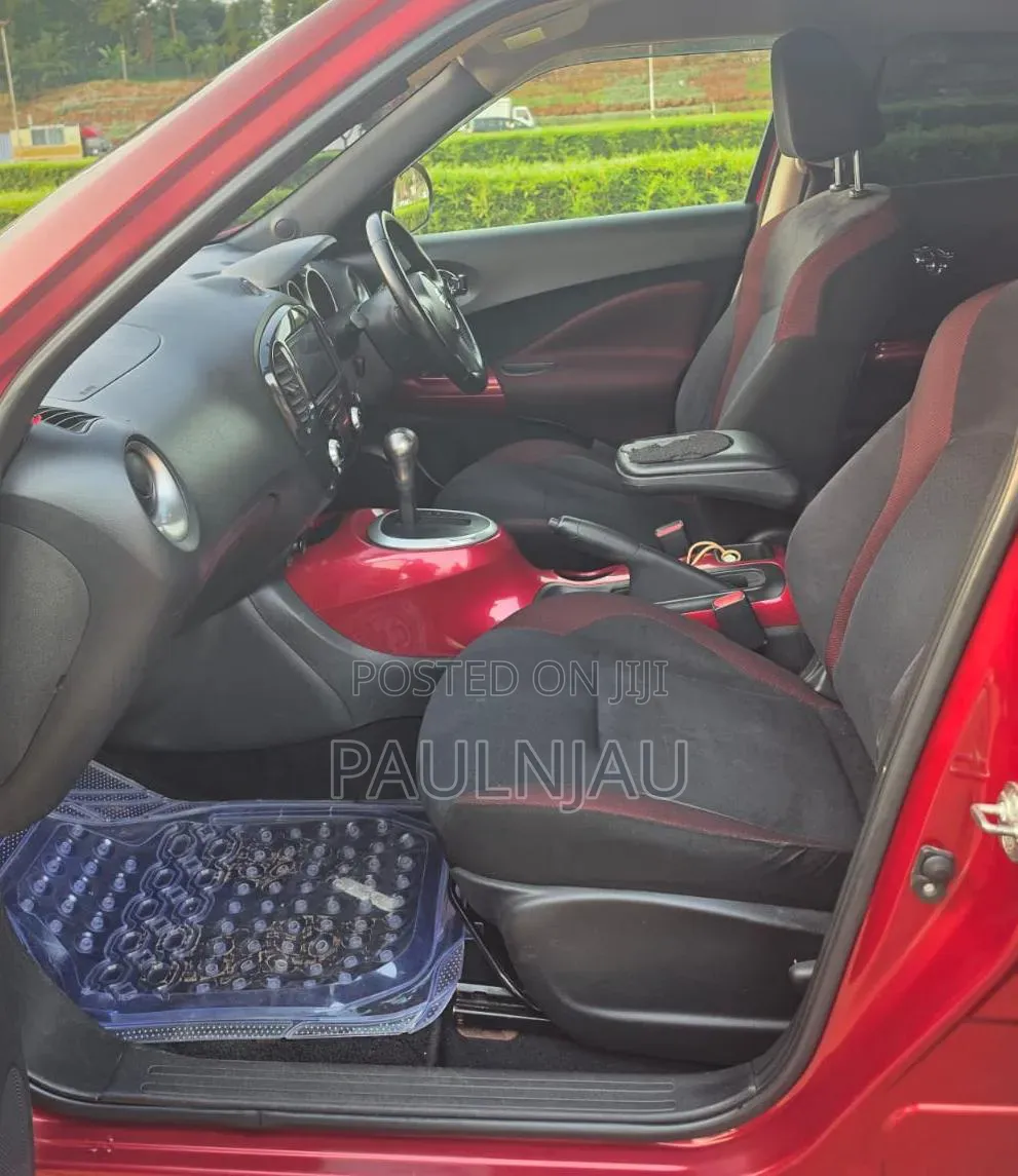 Nissan Juke 2015 Red