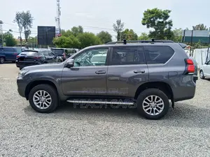 Toyota Land Cruiser Prado 2020 Black