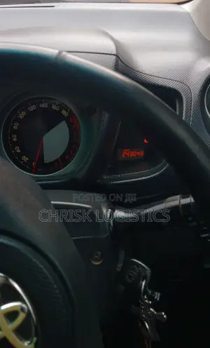 Toyota IST 2007 Silver