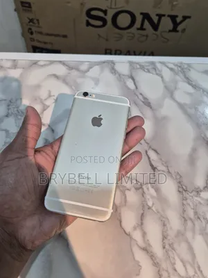 Apple iPhone 6s 32 GB Silver