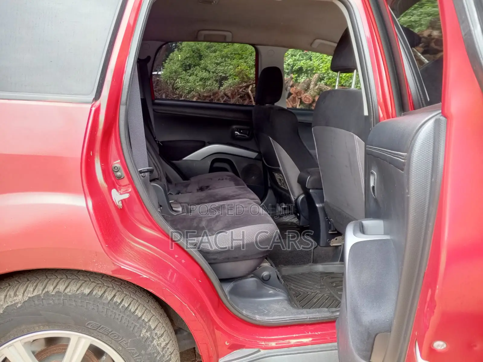 Mitsubishi Outlander 2011 Red