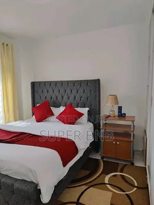 2 Bedroom Airbnb in Membly or a Comfortable 1 Bedroom Eastern Bypass