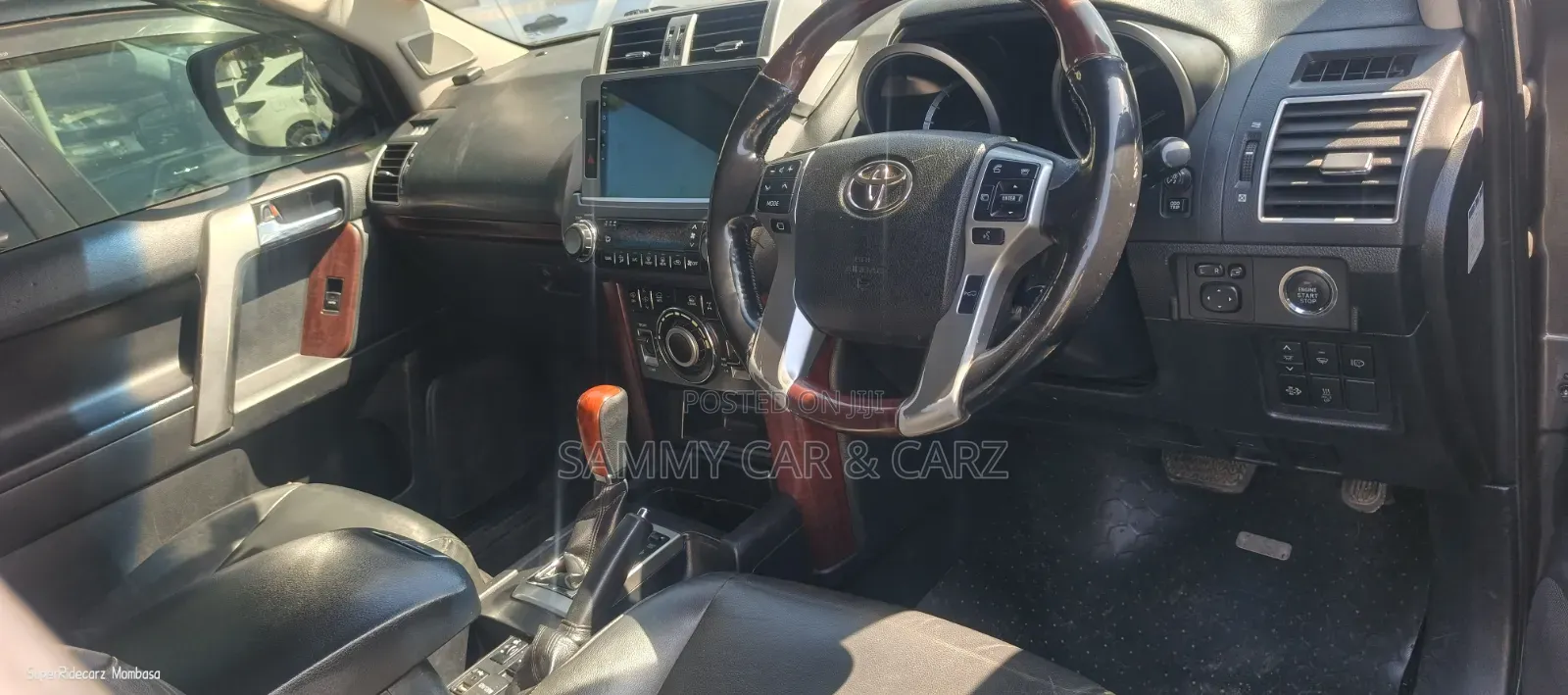 Toyota Land Cruiser Prado 2017 Gray