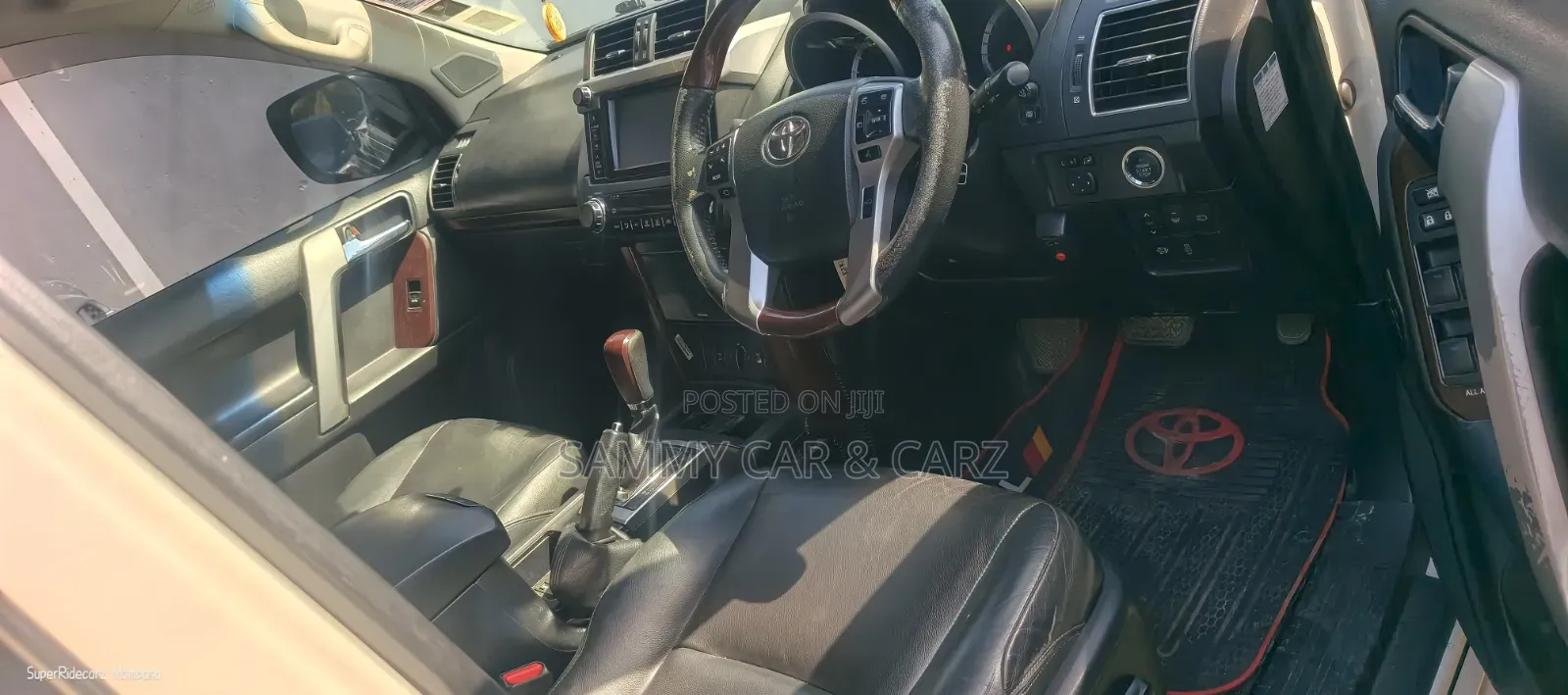 Toyota Land Cruiser Prado 2017 White