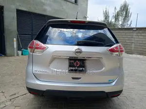 Nissan X-Trail 2014 Silver