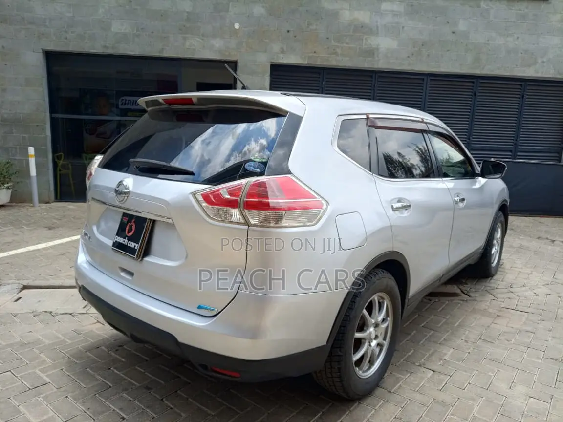 Nissan X-Trail 2014 Silver