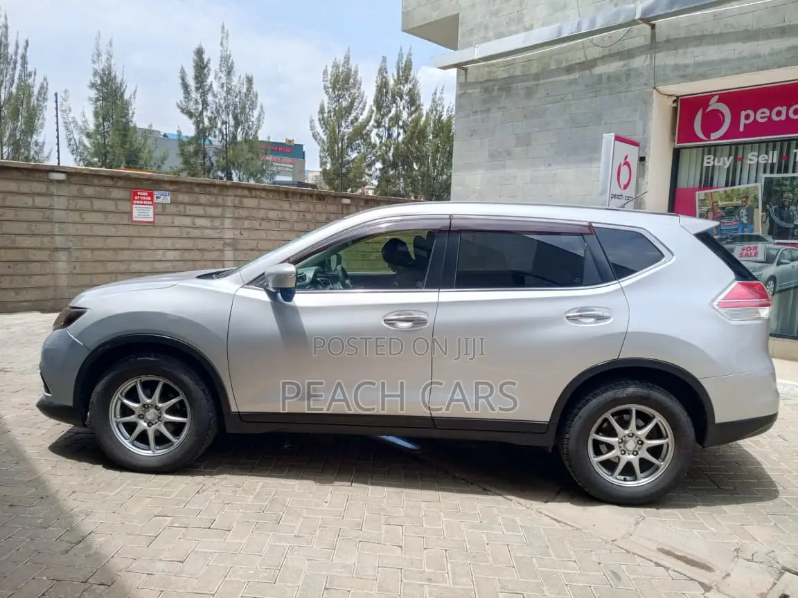Nissan X-Trail 2014 Silver