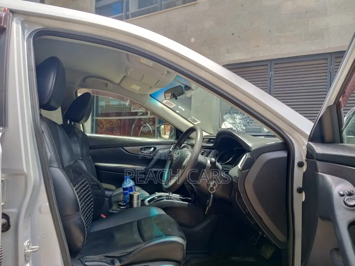 Nissan X-Trail 2014 Silver