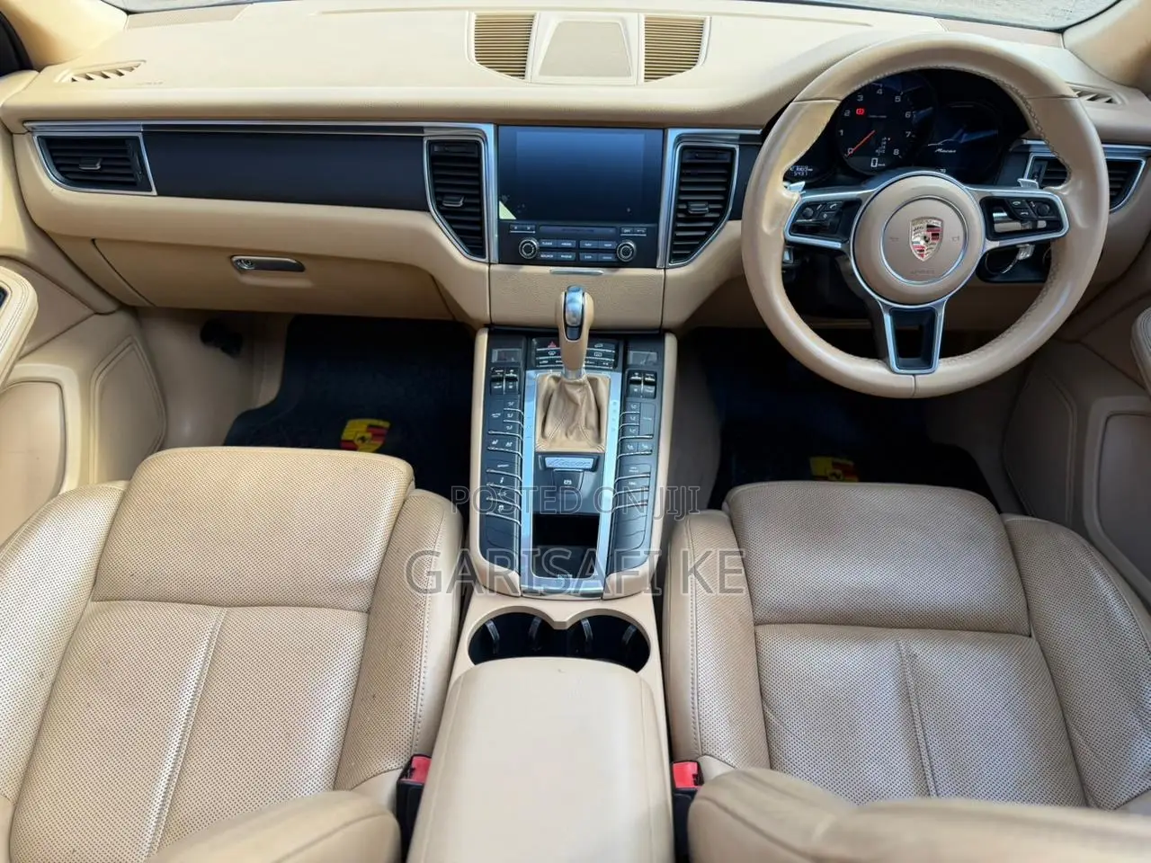 Porsche Macan 2017 Gold