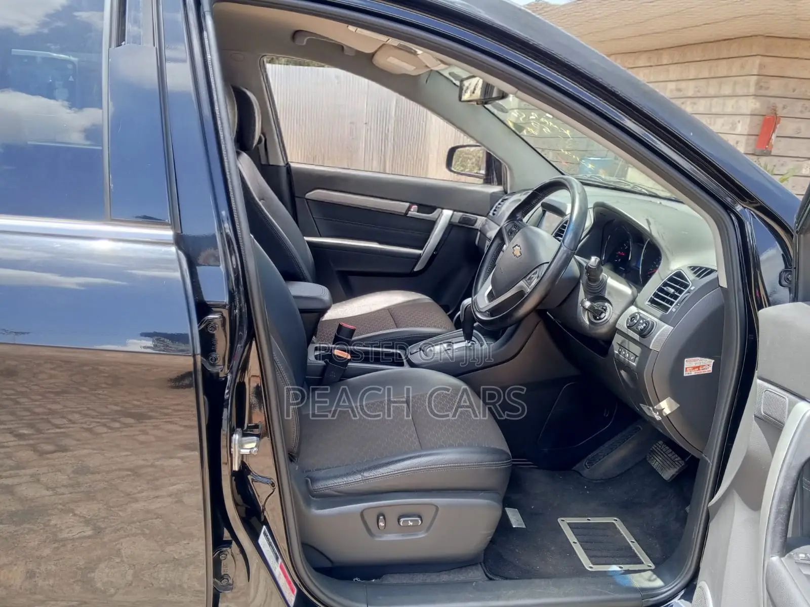 Chevrolet Captiva 2018 Black