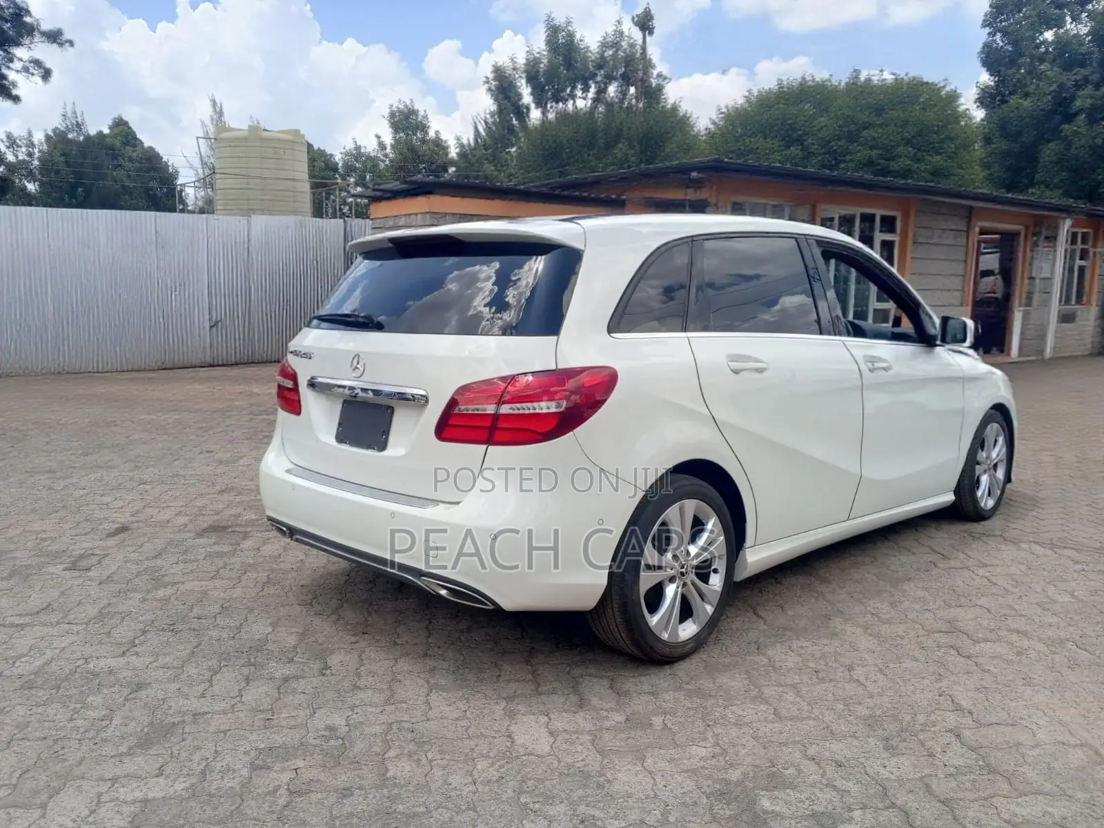 Mercedes-Benz B-Class 2018 White
