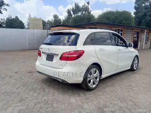 Mercedes-Benz B-Class 2018 White