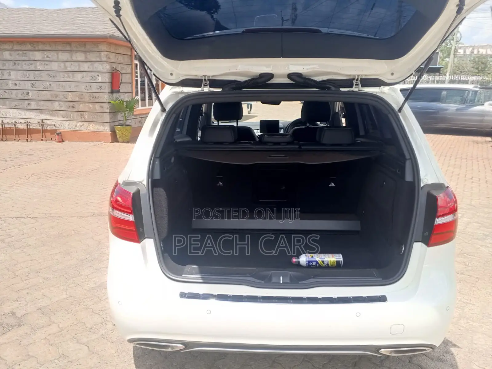 Mercedes-Benz B-Class 2018 White