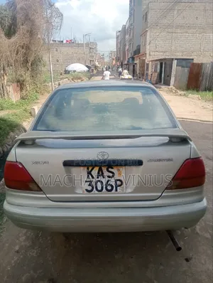Toyota Corolla 1.6 Sedan 1997 Gray
