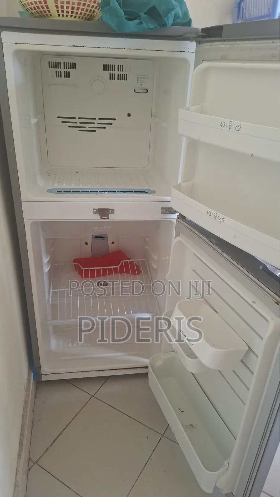 Lg Fridge 350 Litter