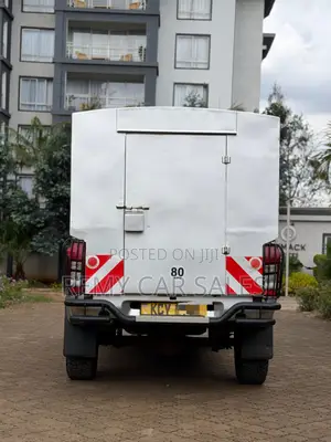 Isuzu D-MAX 2020 Silver