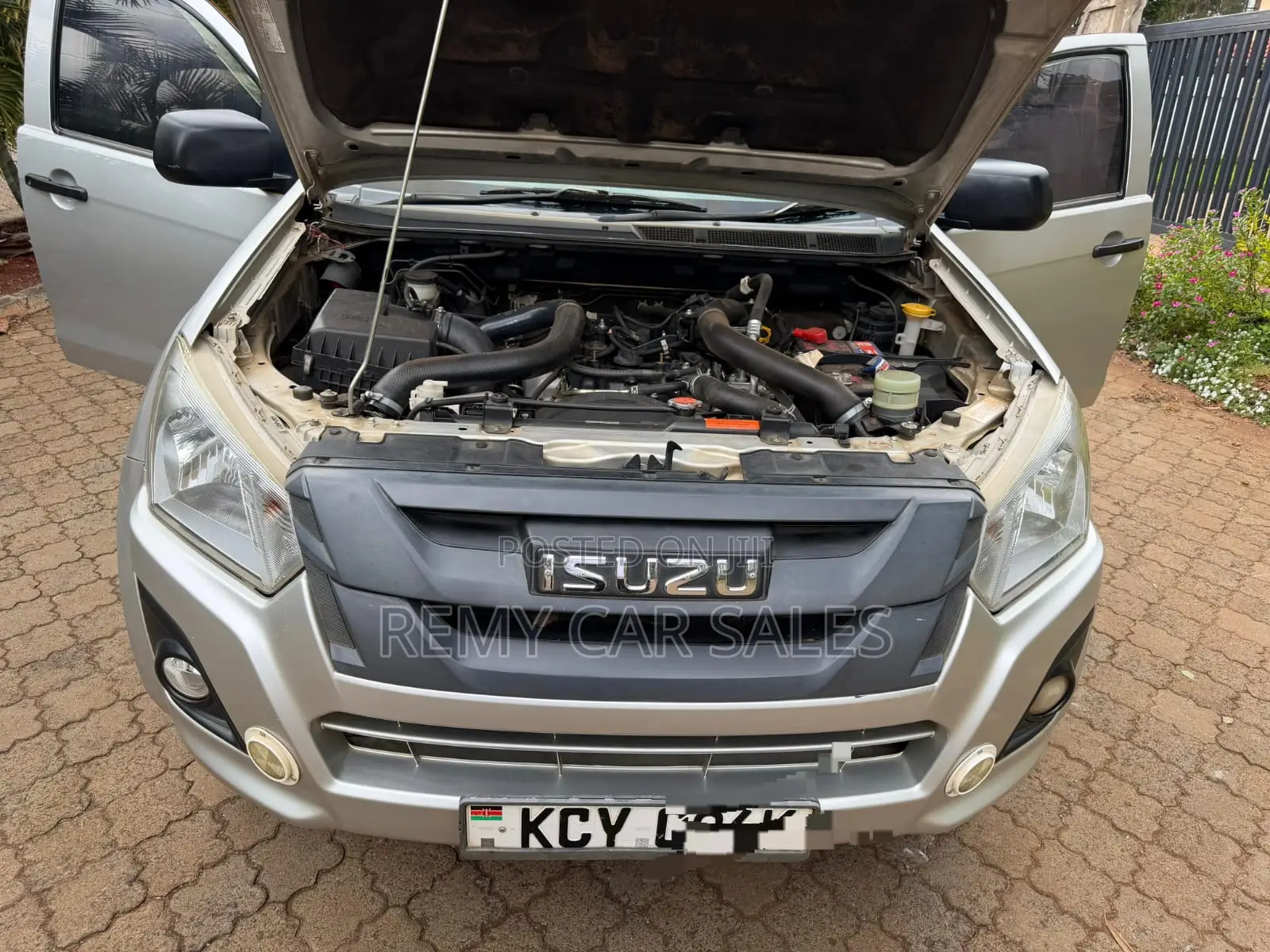 Isuzu D-MAX 2020 Silver