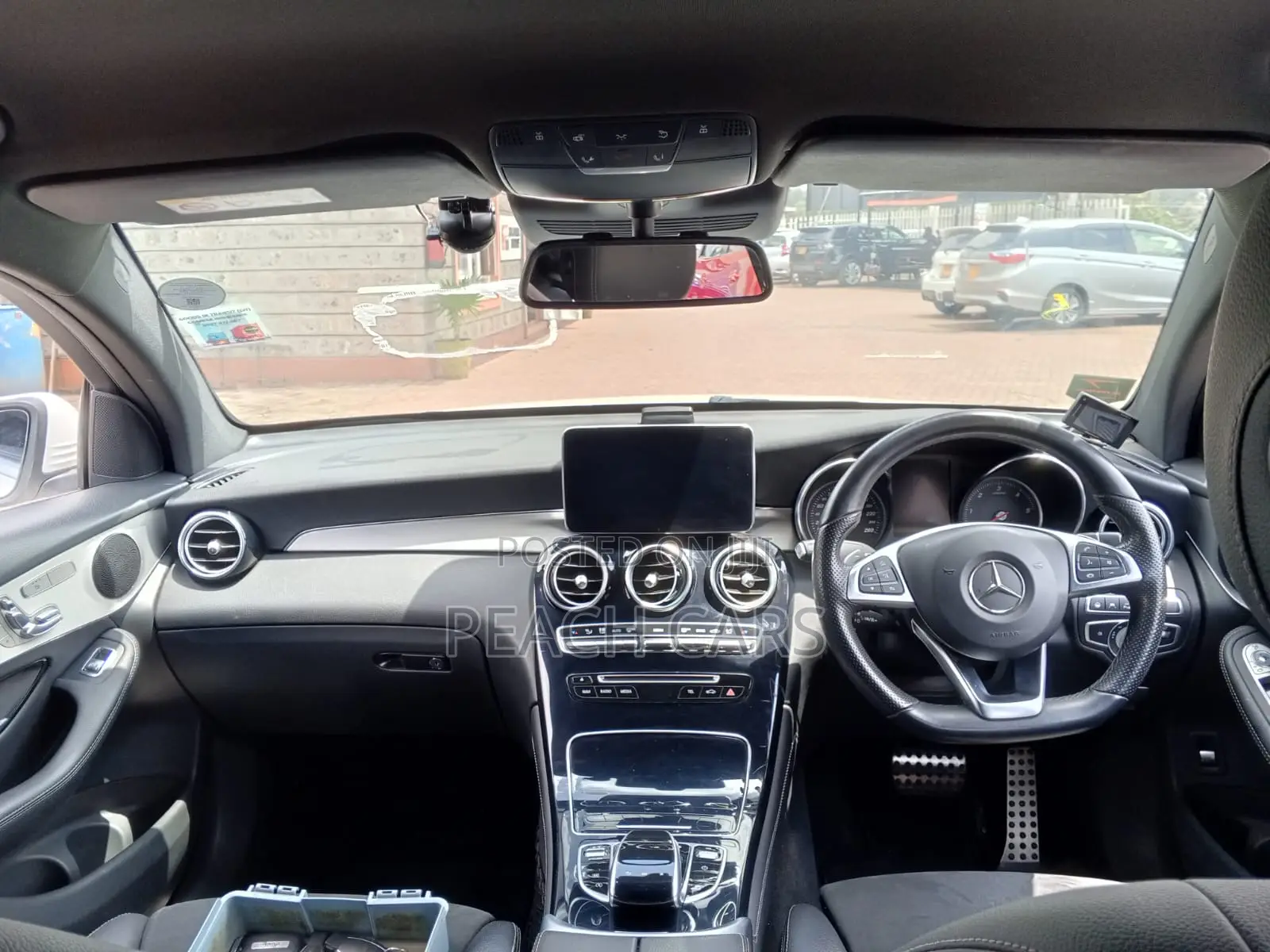 Mercedes-Benz GLC-Class 2018 White