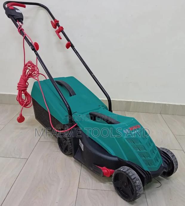 Ex-Uk Bosch Electric Lawnmower
