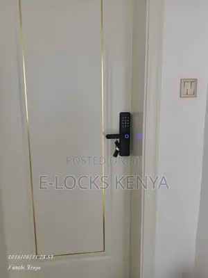 High Quality Smart Digital Fingerprint Doorlock Zigbee Tuya Wifi Lock