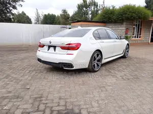 BMW 7 Series 730Li 2017 White