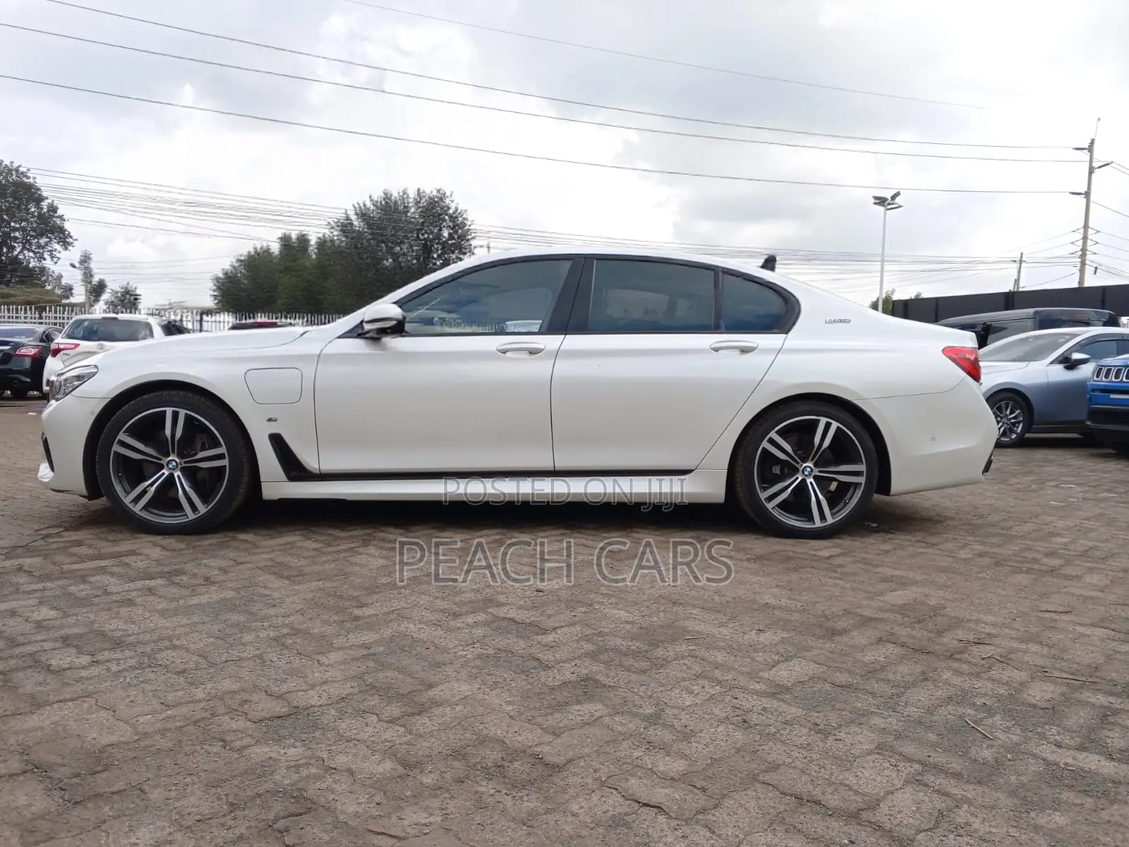 BMW 7 Series 730Li 2017 White