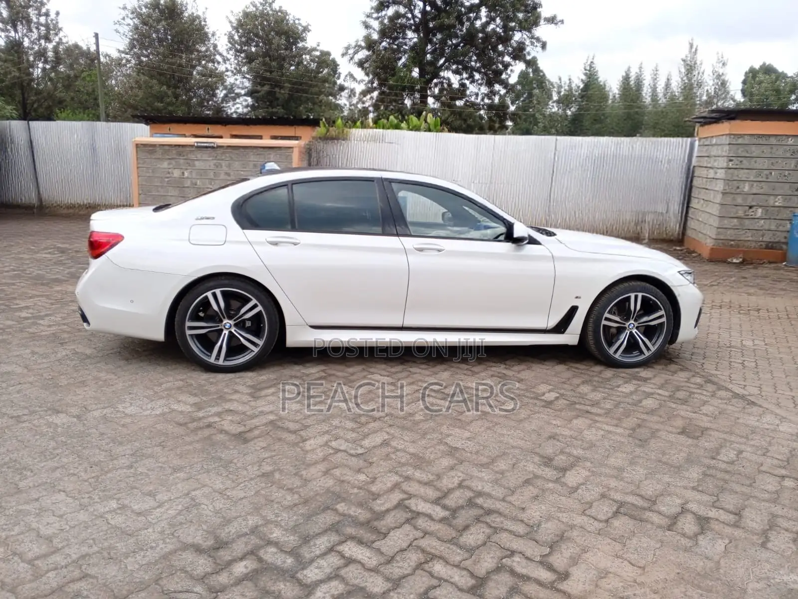 BMW 7 Series 730Li 2017 White