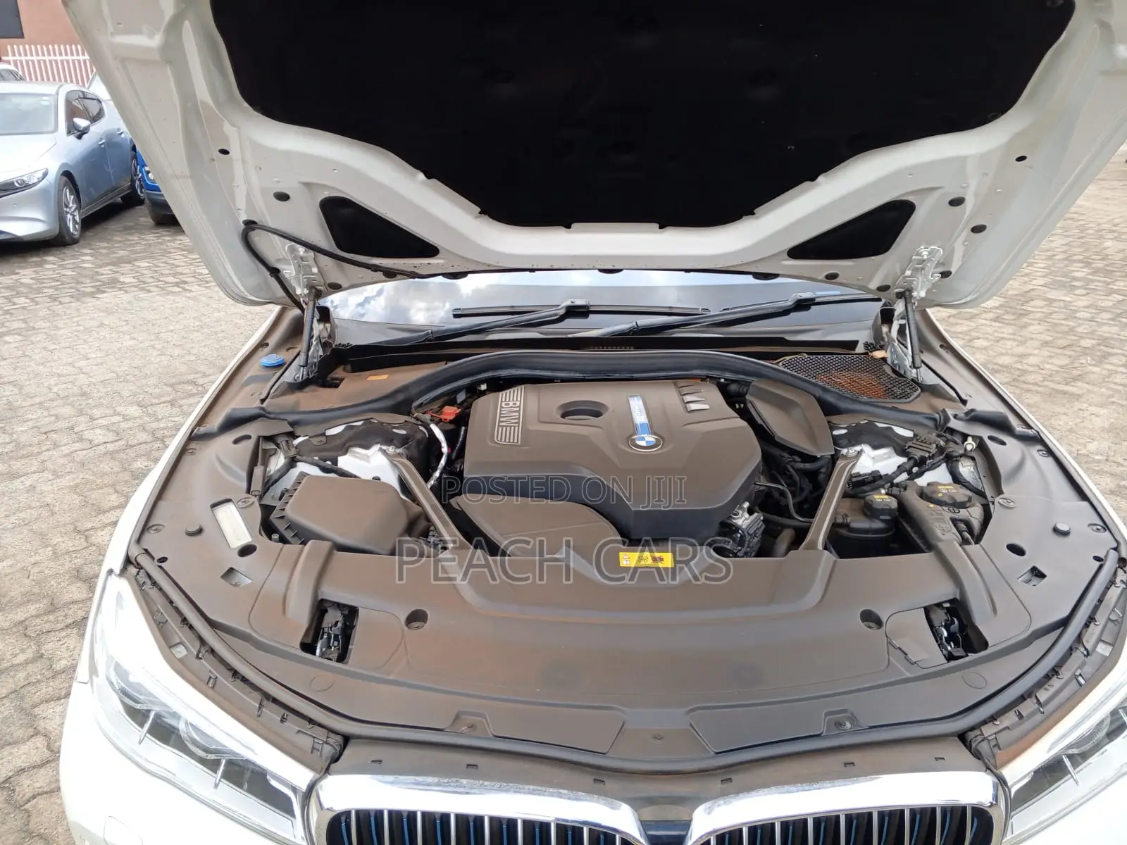 BMW 7 Series 730Li 2017 White