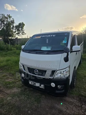 Nissan Caravan (Urvan) 2016 White