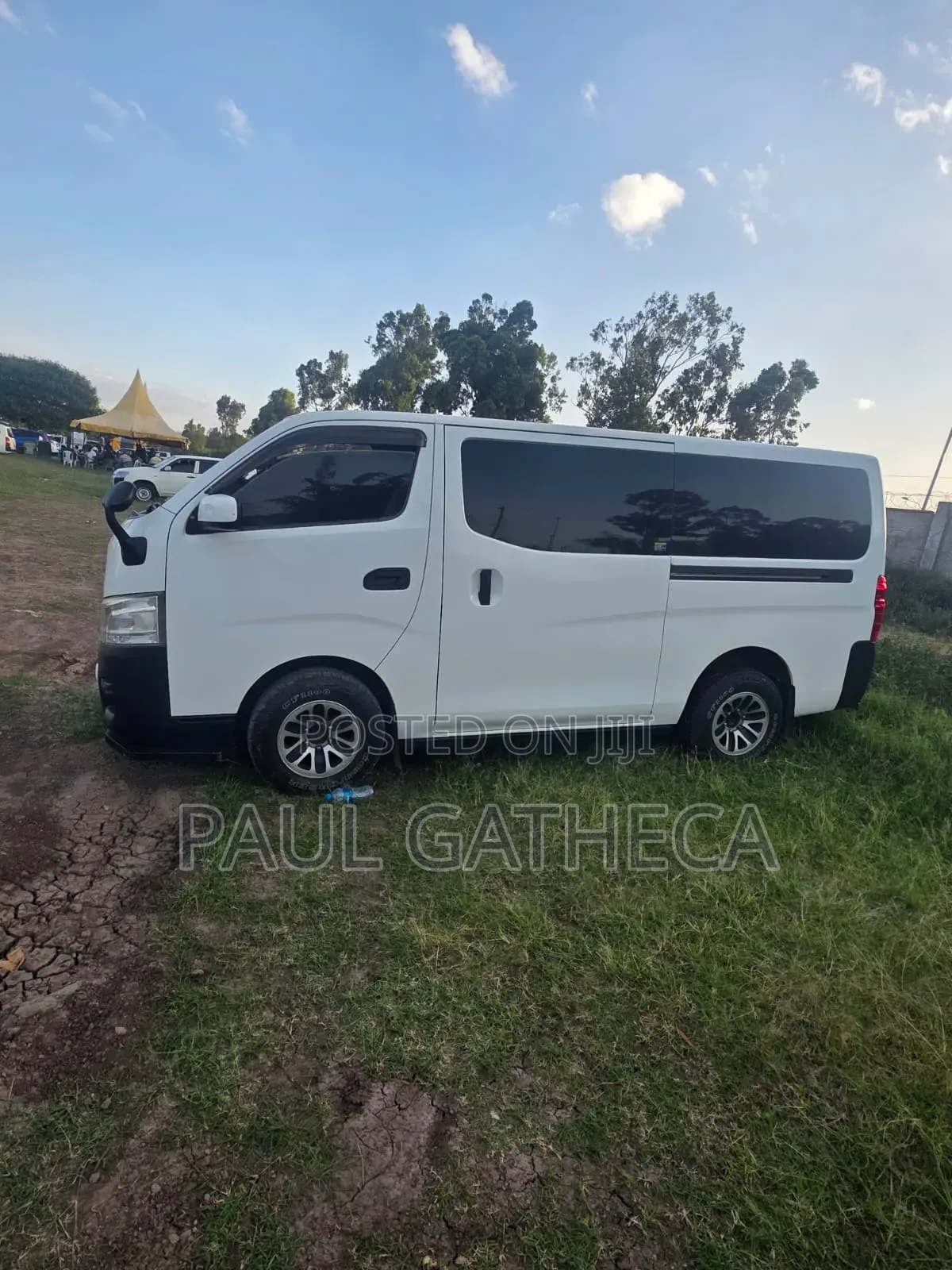 Nissan Caravan (Urvan) 2016 White