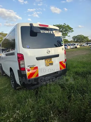Nissan Caravan (Urvan) 2016 White