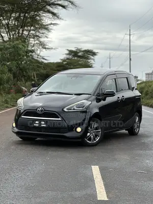 Toyota Sienta 2018 Black