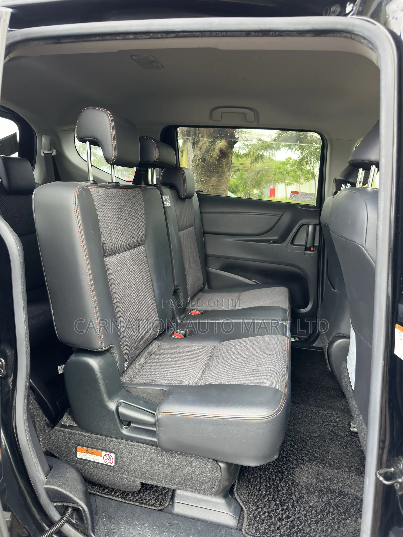 Toyota Sienta 2018 Black