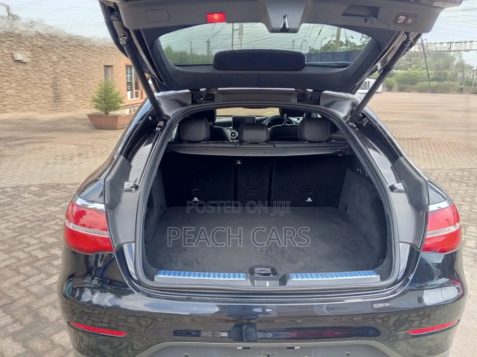 Mercedes-Benz GLC-Class 2018 Black