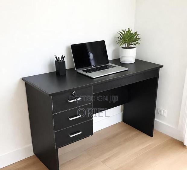 Office Desk : 90cm Black Office Study Desk. - thumbnail 2
