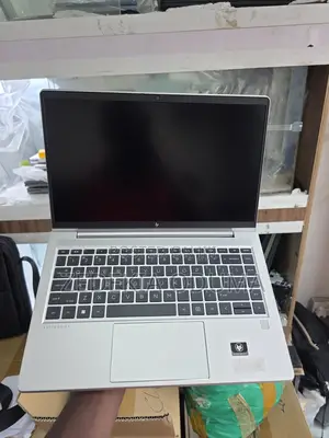 Laptop HP ProBook 650 G7 16GB AMD Ryzen 5 SSD 256GB