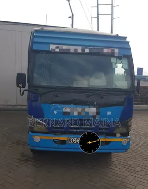 Isuzu NQR 2013 Blue