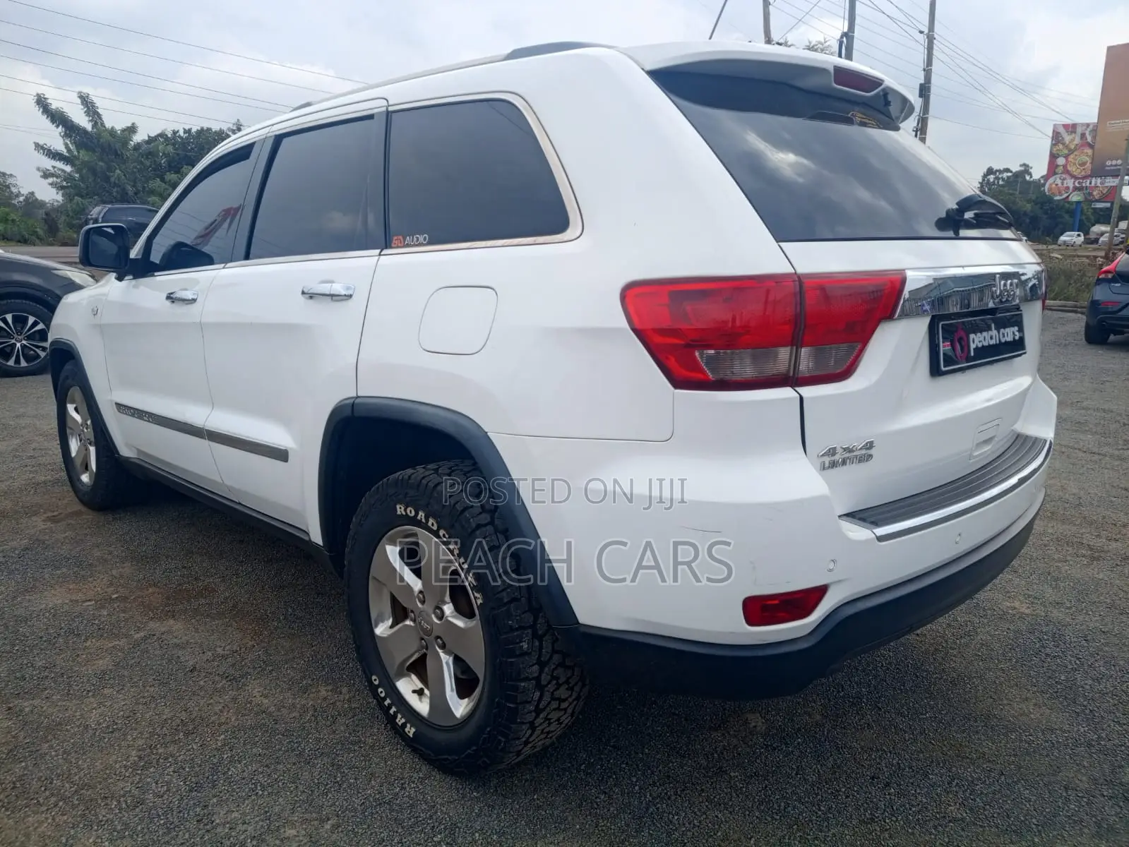 Jeep Grand Cherokee 2012 White