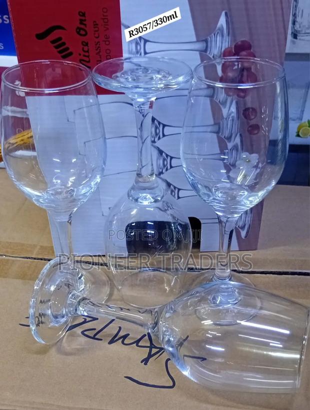 Wine Glass R3057 330ml