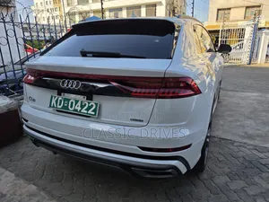 Audi Q8 3.0T Premium AWD quattro 2019 White