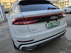 Audi Q8 3.0T Premium AWD quattro 2019 White