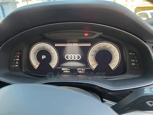 Audi Q8 3.0T Premium AWD quattro 2019 White
