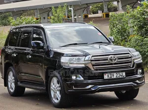 Toyota Land Cruiser 2011 Black