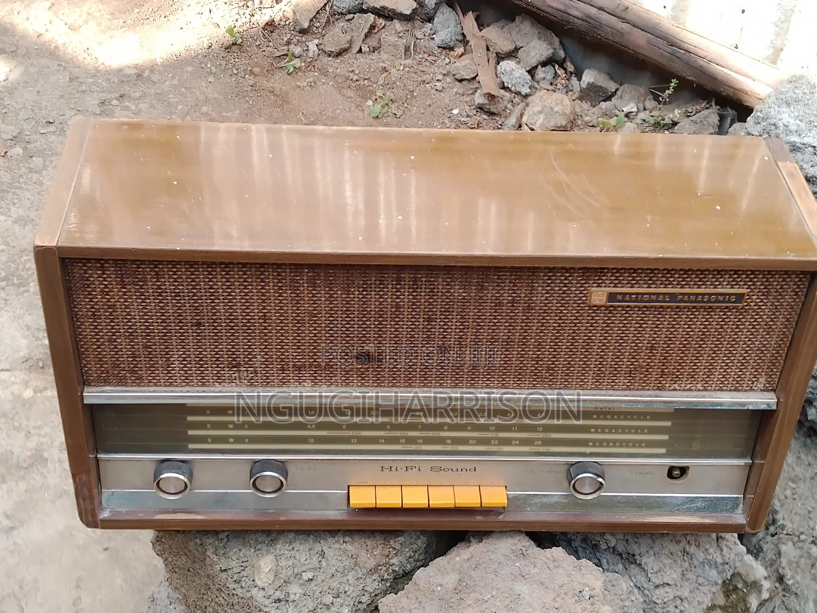 Vintage 1978 National Panasonic Stereo Radio