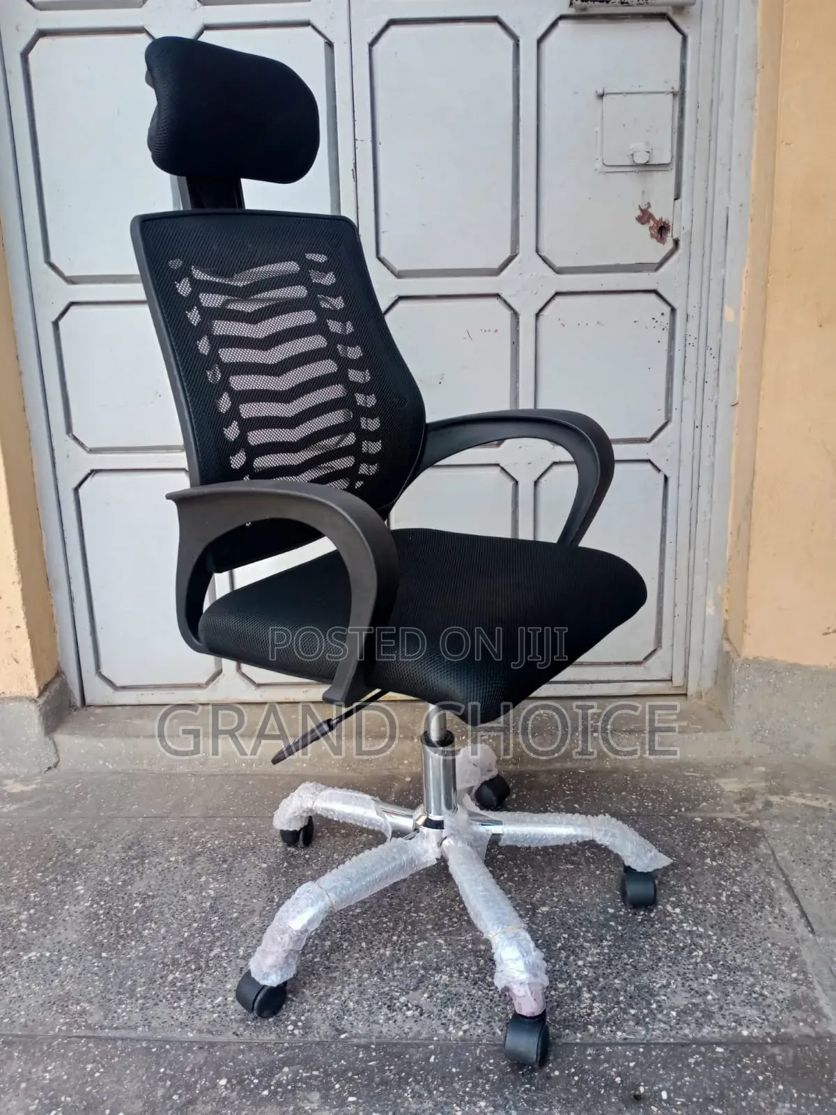 Working Headrest Office Chair