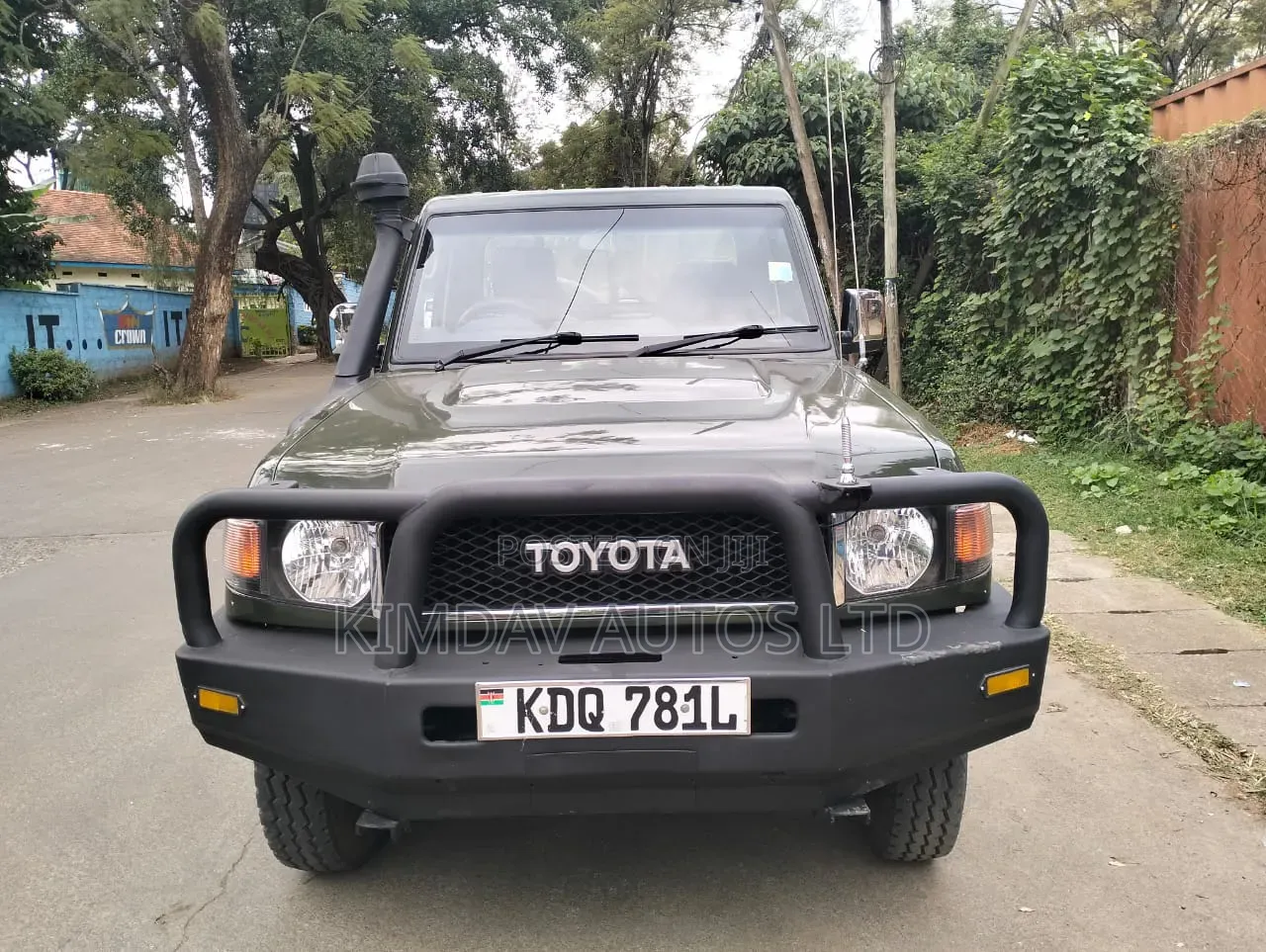 Toyota Land Cruiser 2012 Green