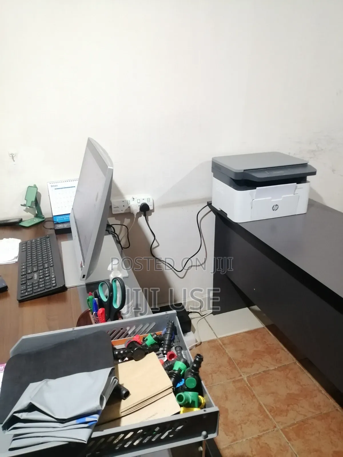 Desktop Computer HP 200 G4 22 All-in-One 8GB AMD Ryzen 3 SSD 256GB