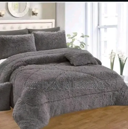 6pc Luxury Velvet Plush Fluffy Duvet Set