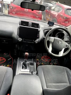 Toyota Land Cruiser Prado 2016 Gray
